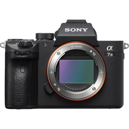 Цифр. фотокамера Sony Alpha A7 III Body